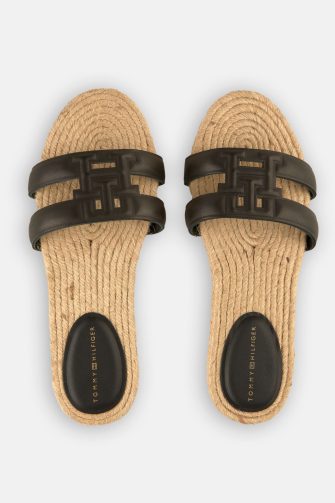 TH EMBOSS FLAT PAPUCS