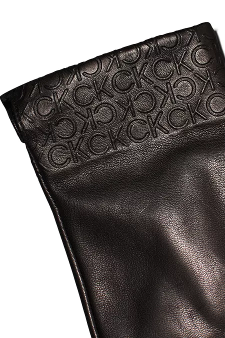 EMBOSSED LEATHER KESZTYŰ
