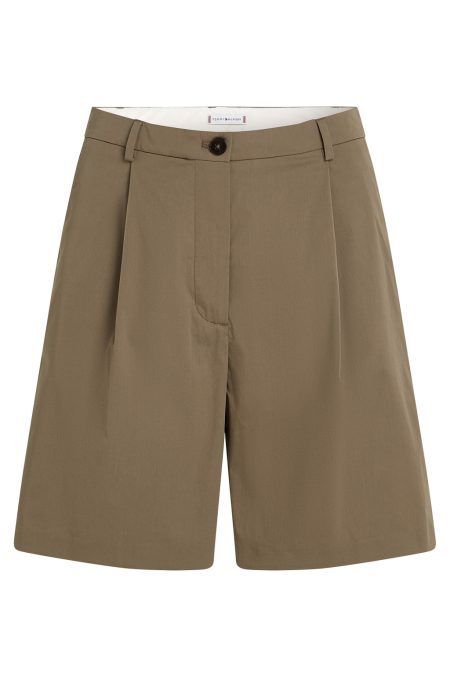 LIGHT PLEATED SHORT